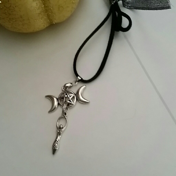 triple moon goddess necklace w crystals - Picture 3 of 4